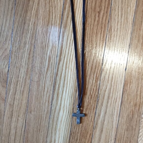 Sundance Peyote Birds Mountain Spirits Silver Cross Necklace Leather - Picture 2 of 6